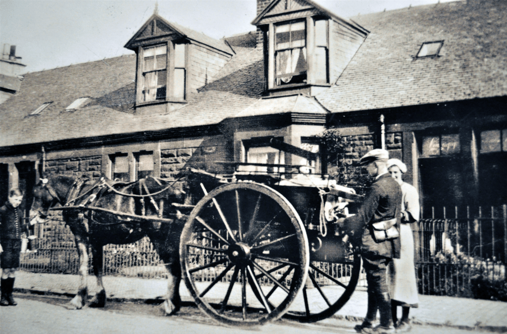 A horse-drawn milk cart in Darvel. Date unknown.